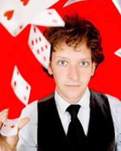 Нил Генри фото