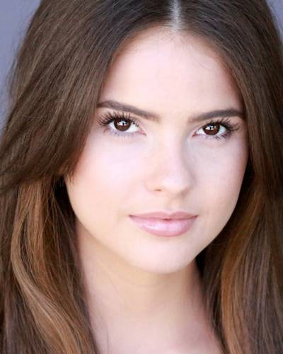 Шелли Хенниг фото