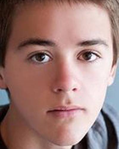 Бенжамин Петри фото