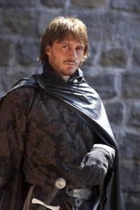 Кадр Столпы Земли (мини-сериал)