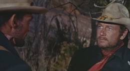 Кадр из фильма "Форт павших" - 1