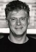 Дж. Питер Робинсон фото