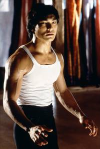 Кадр Дракон: История Брюса Ли