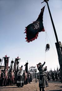 Кадр Беловолосая ведьма Лунного королевства