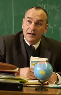 Кадр Совсем новое