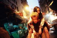 Кадр Собака кусает собаку