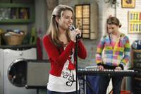 Кадр Держись, Чарли!