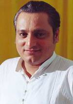 Маной Джоши фото