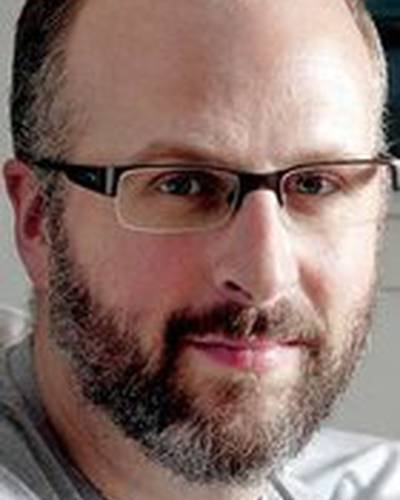 Джесси Армстронг фото