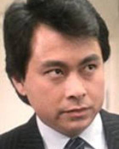 Чи-Вин Лау фото