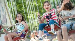 Кадр из фильма "А вот и она" - 2