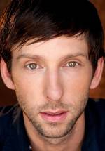 Джоэль Мур фото