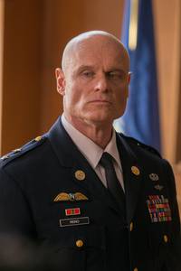 Кадр 13-й район: Кирпичные особняки