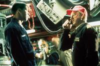 Кадр Багровый прилив