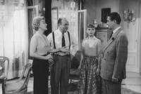 Кадр Когда вмешивается женщина