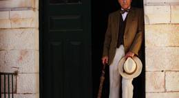 Кадр из фильма "Охота на слонов" - 2