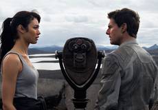 За кадром: Том Круз и Ольга Куриленко в «Мире забвения»