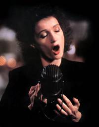 Кадр Эдит и Марсель