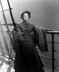 Кадр Все это и небо в придачу