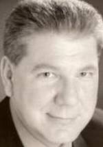 Майкл Ден Деккер фото