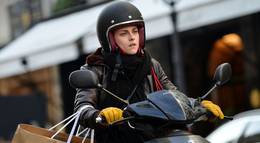 Кадр из фильма "Персональный покупатель" - 1