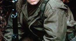 Кадр из фильма "Когда молчат фанфары" - 2