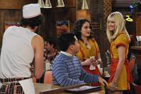 Кадр Две девицы на мели