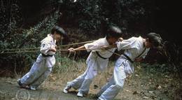 Кадр из фильма "Три ниндзя" - 1