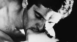 Кадр из фильма "Перед революцией" - 2