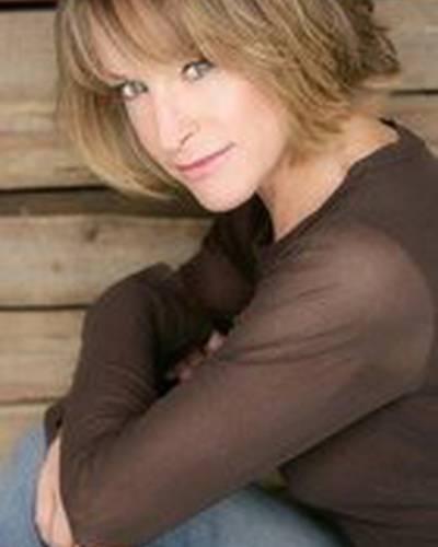 Аманда Уайсс фото