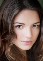 Элла Хант фото