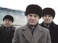 Кадр Не ходите, девки, замуж