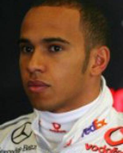 Льюис Хэмилтон фото