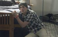 Кадр Красные браслеты 