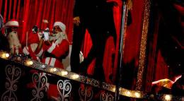 Кадр из фильма "Король Сингх" - 2