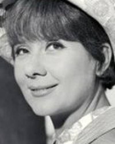 Ева Руткаи фото