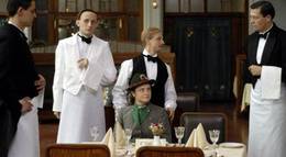 Кадр из фильма "Я обслуживал английского короля" - 2