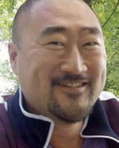 Юнг-Юл Ким фото