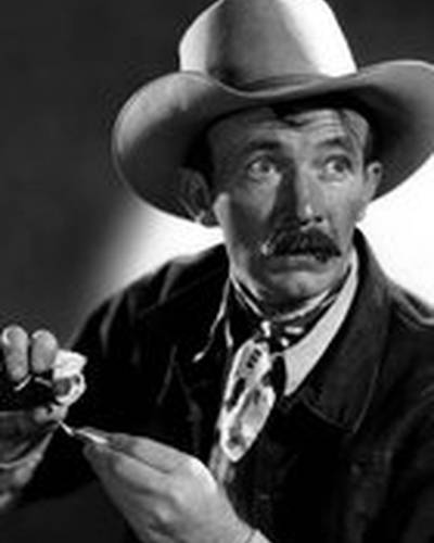 Уолтер Бреннан фото