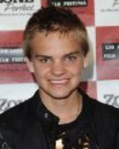 Дерек МакКи фото