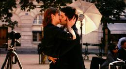 Кадр из фильма "Любовь живет три года" - 2