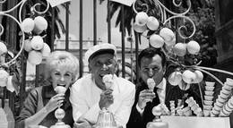 Кадр из фильма "Трижды прощай" - 1