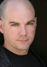 Энтони Рейнольдс фото