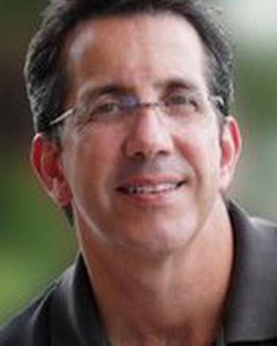 Кристофер ДеФариа фото