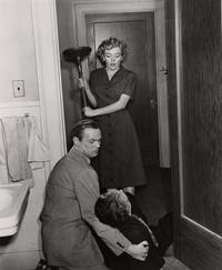 Кадр Можешь не стучать