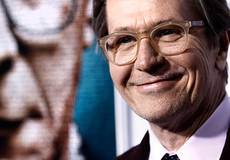 Гари Олдман спродюсирует сериал про бесов