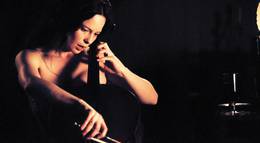 Кадр из фильма "Я – Дина" - 2