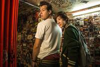 Кадр Снова 16