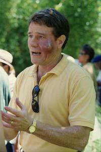 Кадр Малкольм в центре внимания