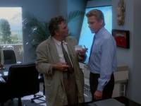 Кадр Коломбо: Большие маневры